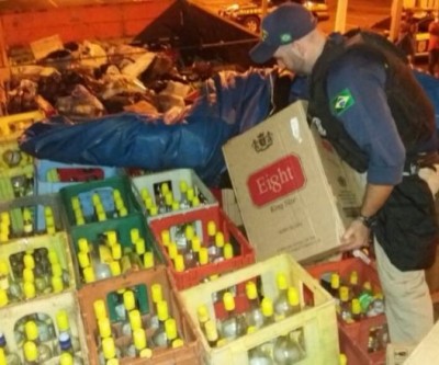 Cigarros contrabandeados são aprendidos pela PRF de Três Lagoas