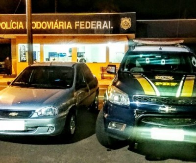 Pedreiro com mandado de prisão paga R$ 4 mil em CNH falsa e acaba preso pela PRF 