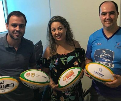 Guaicurus Rugby entrega 60 bolas de Rugby para secretaria de Educação e Cultura