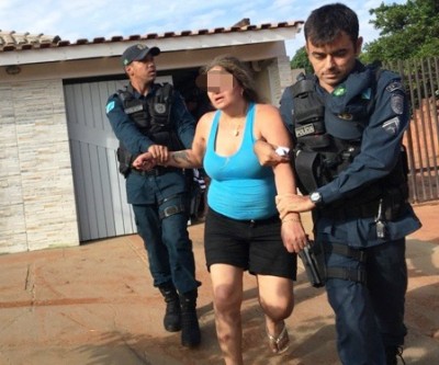 Mulher esfaqueia o marido e diz: “Fiz isso para não apanhar”