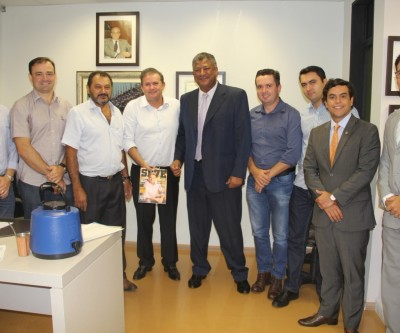Deputado recebe membros da Associação sul-mato-grossense de Supermercados