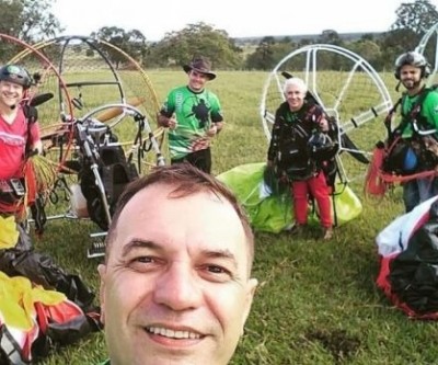 Pastor cai de paramotor e relata momentos de tensão do resgate