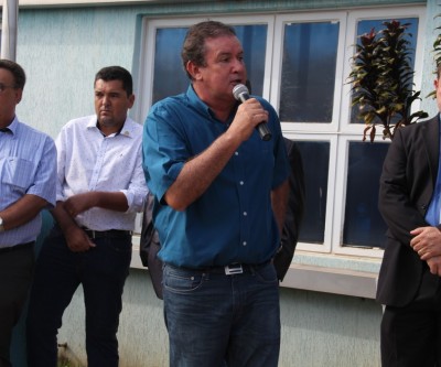 Deputado Eduardo Rocha prestigia comemorações do aniversário de Ribas do Rio Pardo