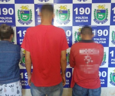 Drogas e metralhadora são apreendidas na Vila Piloto e três envolvidos são presos