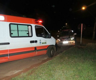 Condutor de motocicleta invade canteiro central e é socorrido inconsciente ao Hospital