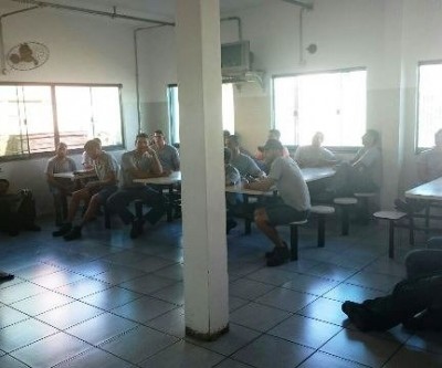 CAPS AD realiza palestra sobre prevenção de álcool e drogas no Distrito Industrial