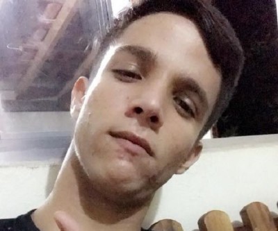 Amigos e familiares usam as redes sociais para se despedir de Ueze Eduardo