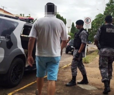 Garagista é preso no Conselho Tutelar pelo crime de aliciamento de menor 