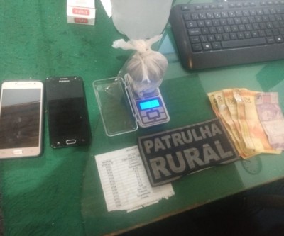 Patrulha Rural fecha em assentamento suposto ponto de venda de drogas 