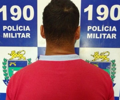 Servente de pedreiro é preso em abordagem de rotina 