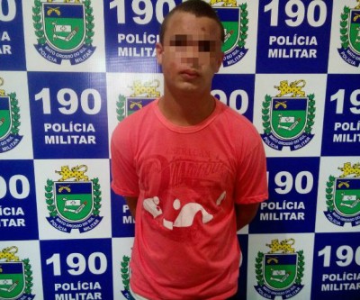 Detento tenta se matar e agride agente penitenciário