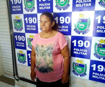 Mãe de detento é flagrada tentando entrar no presídio com chip telefônico
