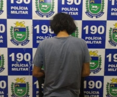 Após beber e usar drogas, homem é preso pela Força Tática
