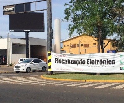 Em campanha educativa de um dia, DEPTRAN divulga inicio da operação dos radares eletrônicos