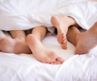 Após programa sexual, cliente furta celular de garota de programa 