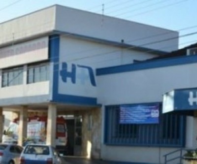 10% dos trabalhadores do Hospital Auxiliadora cruzaram os braços pela falta do 13º