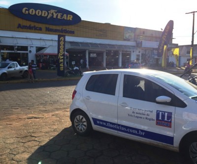 Equipe do TL Notícias registra evento e fecha parceria com lojas no Paraguay 