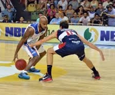Alunos de basquete da SEJUVEL representam Três Lagoas em liga no interior paulista