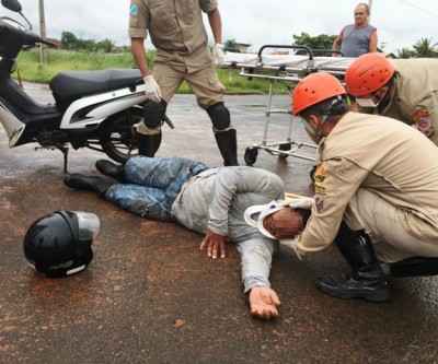 Motociclista é resgatado após sofrer acidente no Novo Aeroporto