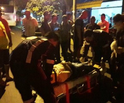 Ciclista “nasce de novo” após ser prensada entre carro e ônibus 