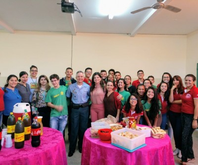Debate sobre bullying é realizado na Escola JOMAP com a participação da Polícia Militar