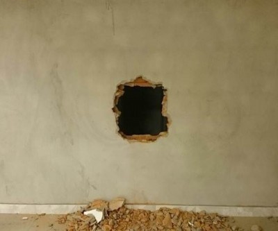 Vizinho ameaça derrubar parede de casa e polícia é acionada