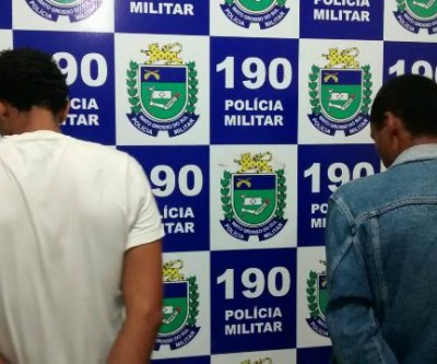 Amigos são presos sob suspeita de tentativa de furto 