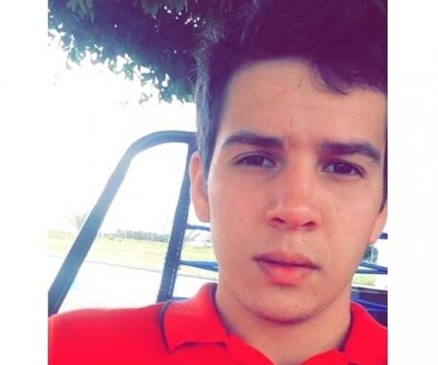 Jovem de 22 anos desaparece depois de sair para viajar