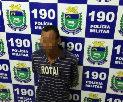 Homem que portava drogas na região da 
