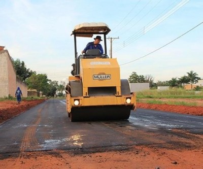 Três Lagoas vai ganhar R$ 2.336.471,58 para recapeamento de avenidas