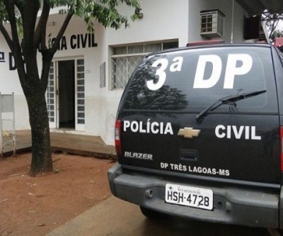 Vítima de um roubo, mulher fratura ombro durante o crime