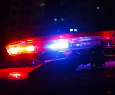 Por ciúmes da mãe, homem tenta matar vizinho com diversos tiros