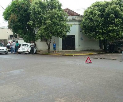 Polícia de Três Lagoas registra acidente de trânsito na área central 