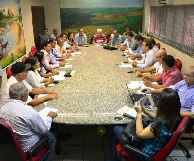 Presidente do Sindicato dos Trabalhadores Rurais participa de Convenção Coletiva