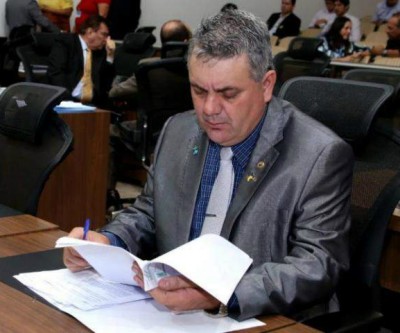 Guerreiro diz que escândalo dos marmitex pode afetar aproximação com PMDB