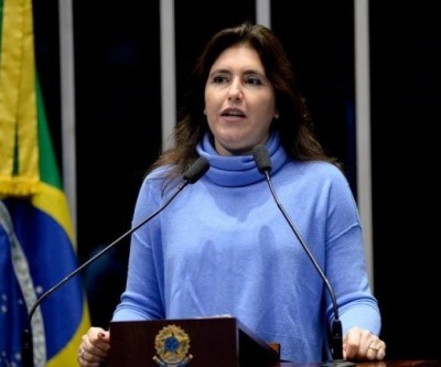 Às vésperas de convenção, PMDB ainda não definiu vice, afirma Simone Tebet