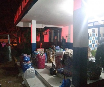 Van com contrabando de mercadorias, simulacros e medicamentos é apreendida em Três Lagoas