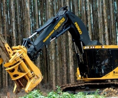 A Emflora estará em Arapuá neste sábado contratando Ajudante Florestal