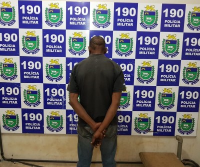 Foragido desde 09 de julho deste ano, homem acaba preso pela PM