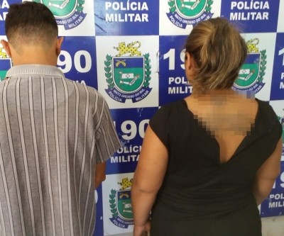 Polícia Militar prende casal foragido da justiça após denúncia de populares