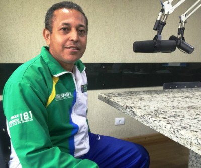 Atletas da Apae conquistam ouro no tênis de mesa paralímpico em competição de Campo Grande