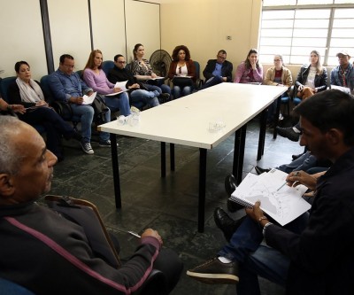 Detalhes do Desfile Cívico de 7 de Setembro é discutido em reunião