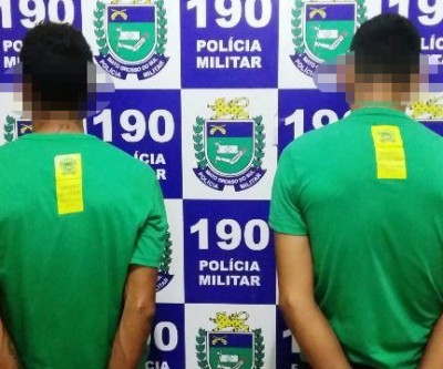 Após flagrar usuários próximo a escola, ALI apreende drogas e identifica suposto traficante