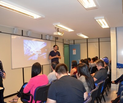 Jovens empreendedores iniciam Programa “Primeira Empresa”