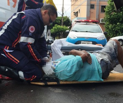 Idoso de 86 anos fica ferido em acidente no bairro Vila Nova 