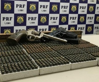 Além de maconha e armamento, homem preso na BR-262 traficava cocaína
