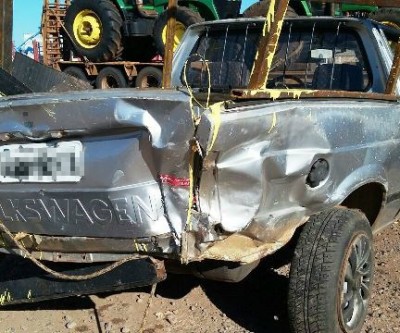 PRF registra acidente entre três veículos na BR-262