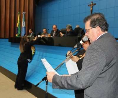 Deputado Eduardo Rocha pede recapeamento da MS-306