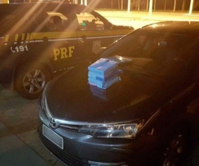 Traficante flagrado com 10 tabletes de droga receberia R$ 5 mil pelo transporte 