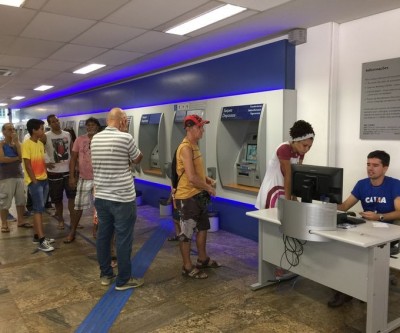 Boletos vencidos a partir de R$ 100 podem ser pagos em qualquer banco